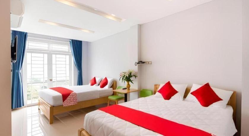 Oyo 898 Phuong Thao Hotel Nha Trang Exterior photo