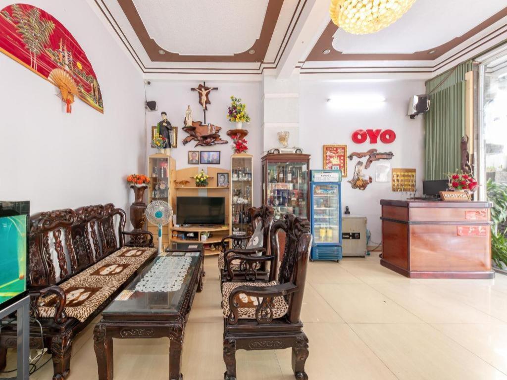 Oyo 898 Phuong Thao Hotel Nha Trang Exterior photo